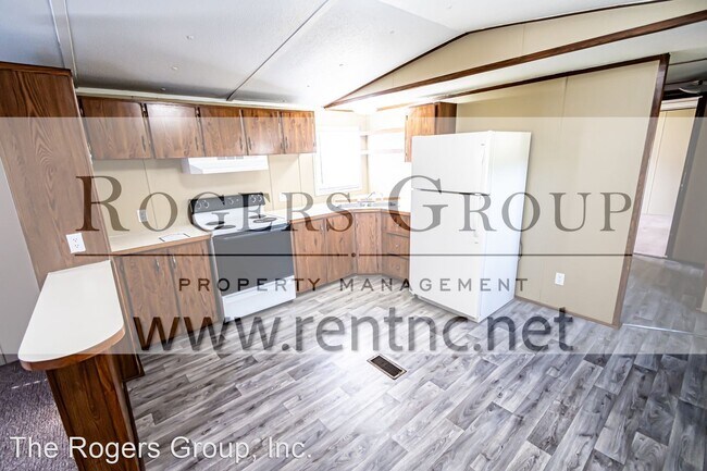 Foto del edificio - 3 br, 1 bath House - 161 Chloe Lane