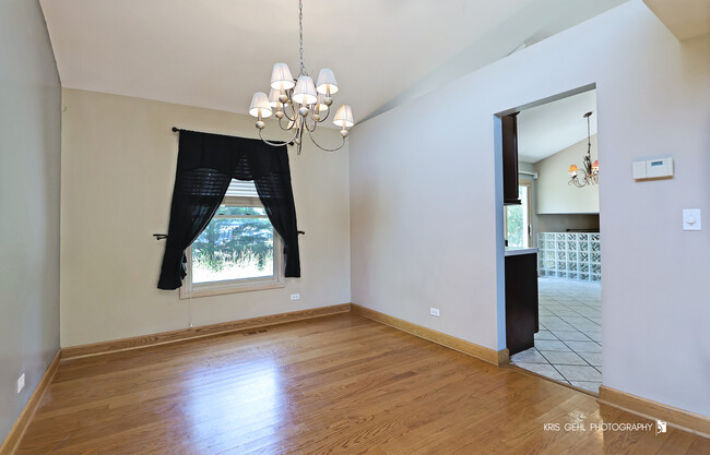 Building Photo - 2626 N Cherry Cove Ln