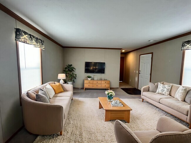 Building Photo - 1428 Georgia St