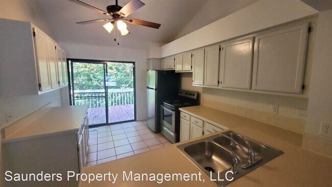 Foto del edificio - 4 br, 2 bath House - 227 Tabor View Lane