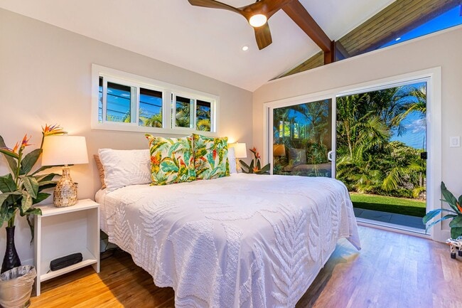 Building Photo - Brand New Tropical Private Maui Meadows Cottage Ocean View and Pool - Utilities Included