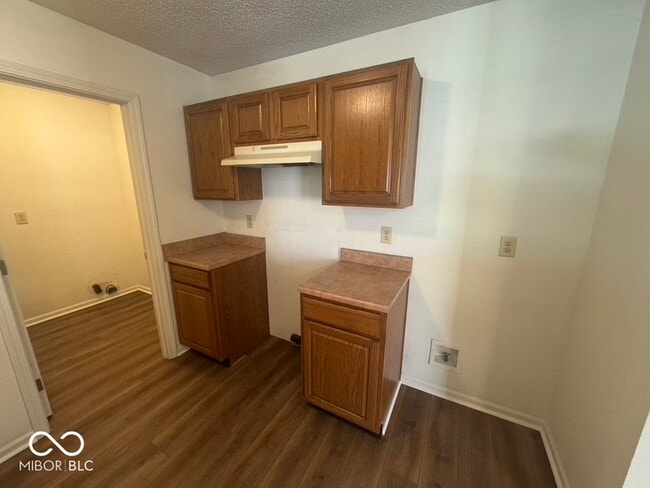 Foto del edificio - 1224 Edgewater Dr