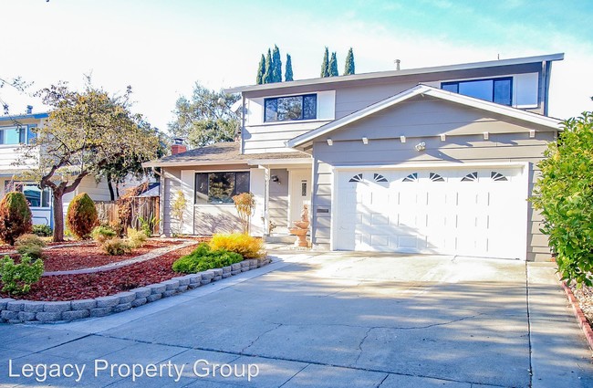 Building Photo - 2066 Lockwood Dr