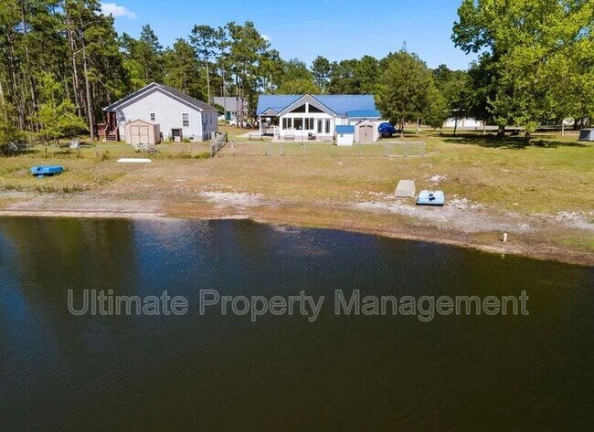 Building Photo - 2447 Frink Lake Dr