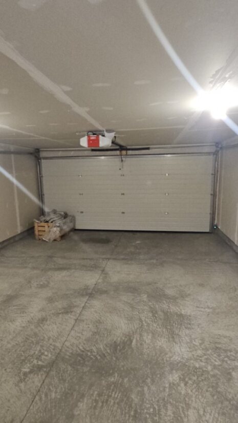 Photo du bâtiment - 18120-18128 28 Ave SW