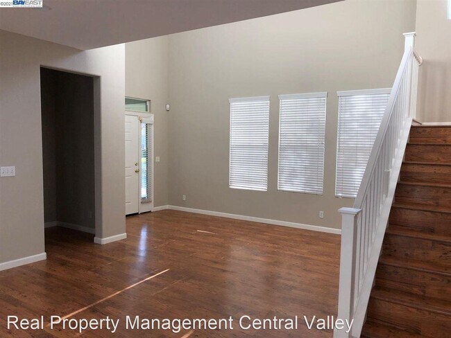 Foto del edificio - 4 br, 3 bath House - 2416 Abbott Court