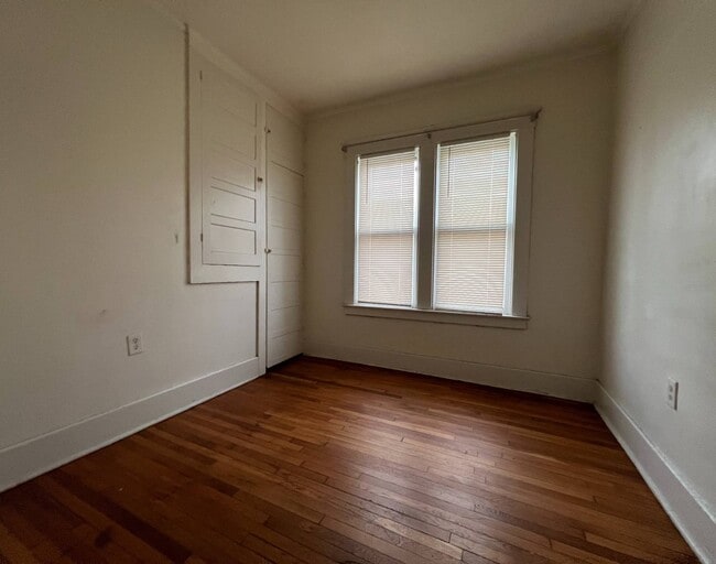 Foto del edificio - 1943 W Bethune St