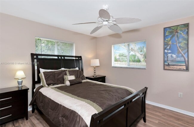 Building Photo - 2916 Woodcrest Dr