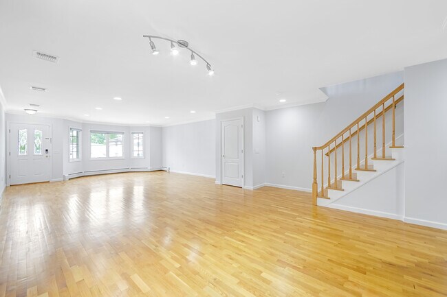 Foto del edificio - 312B 7th St