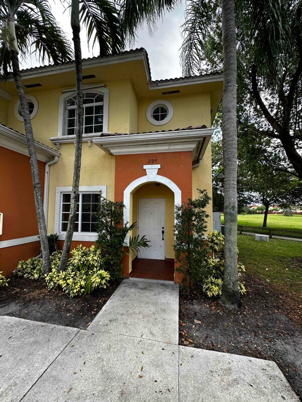 Building Photo - 7230 NW 174th Ter