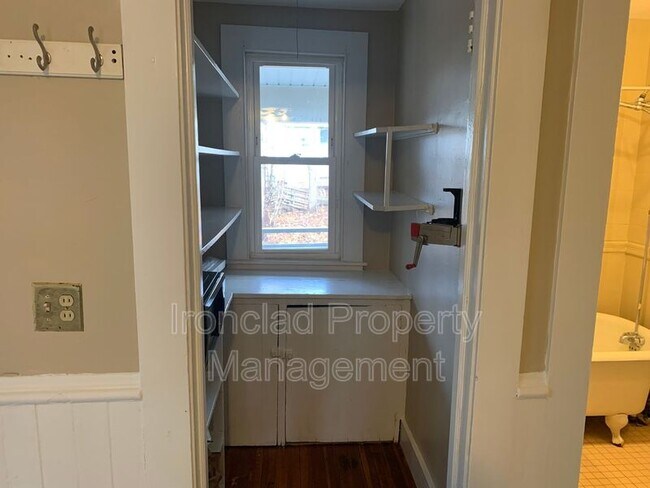 Foto del edificio - 245 Center St