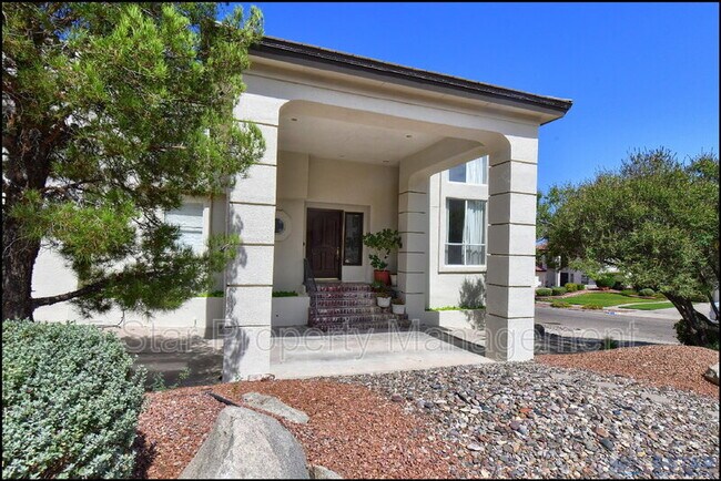 Building Photo - 6598 Eagle Ridge Dr