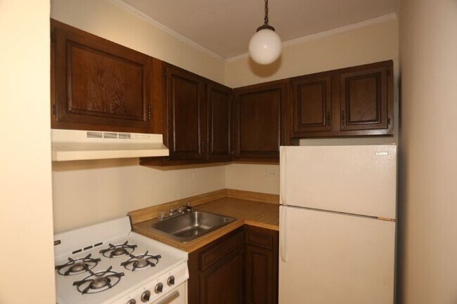 Foto del edificio - 823 W Wolfram St