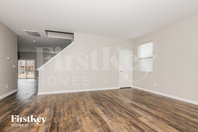 Foto del edificio - 1008 Rural Farm Rd