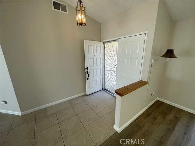 Foto del edificio - 27422 Potomac Dr