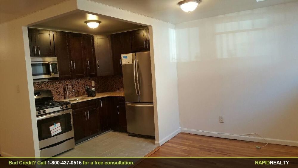 Foto principal - 398 Tompkins Ave