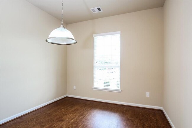 Building Photo - 2634 Mesquite Ridge Dr