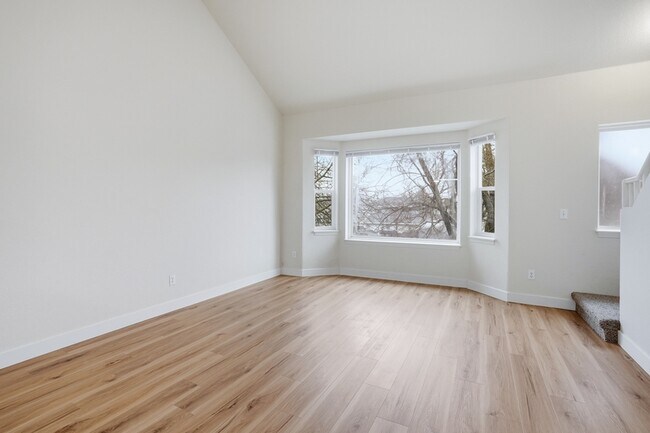 Building Photo - 3385 W Lilac Ct