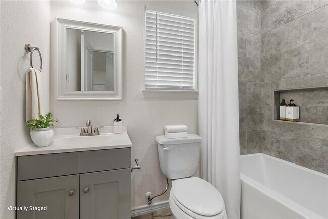 Foto del edificio - 12011 Rockview Dr