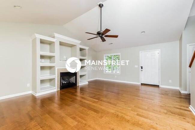 Foto del edificio - 813 Trillium Ln