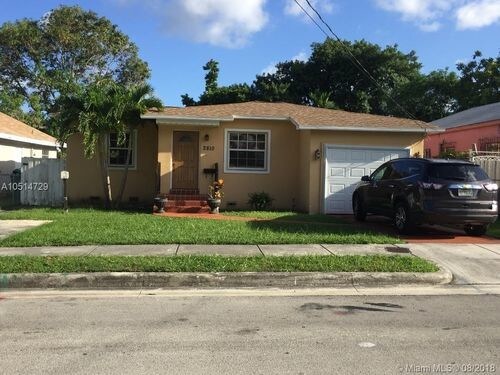 Foto principal - 2810 SW 16th Terrace