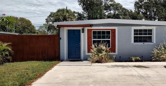 Building Photo - 9215 Starkey Rd