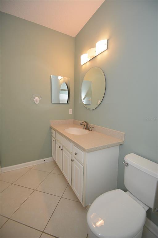 Building Photo - 11 Deerfield Ct
