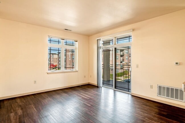 Interior Photo - Overlook at Midtown