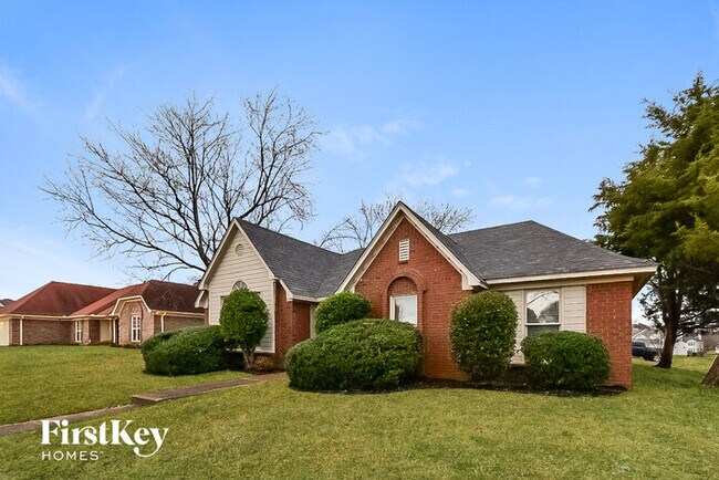 Building Photo - 6800 Martha's Point