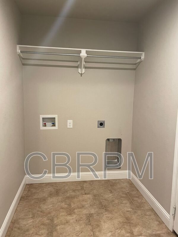 Building Photo - 2123 143rd St