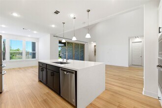 Building Photo - 24610 Bardona Way
