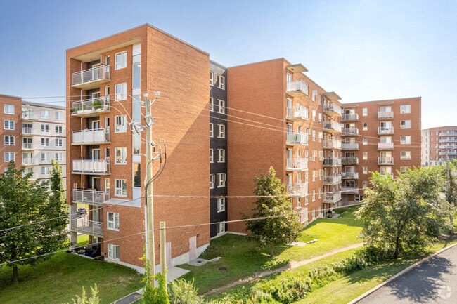 Building Photo - Habitations Saint-Louis