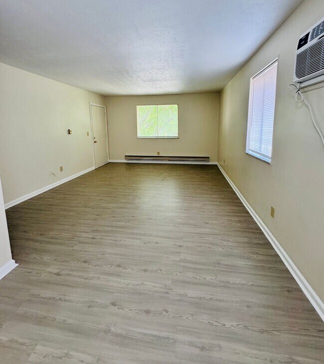 Foto del edificio - 1408 Jackson Ln