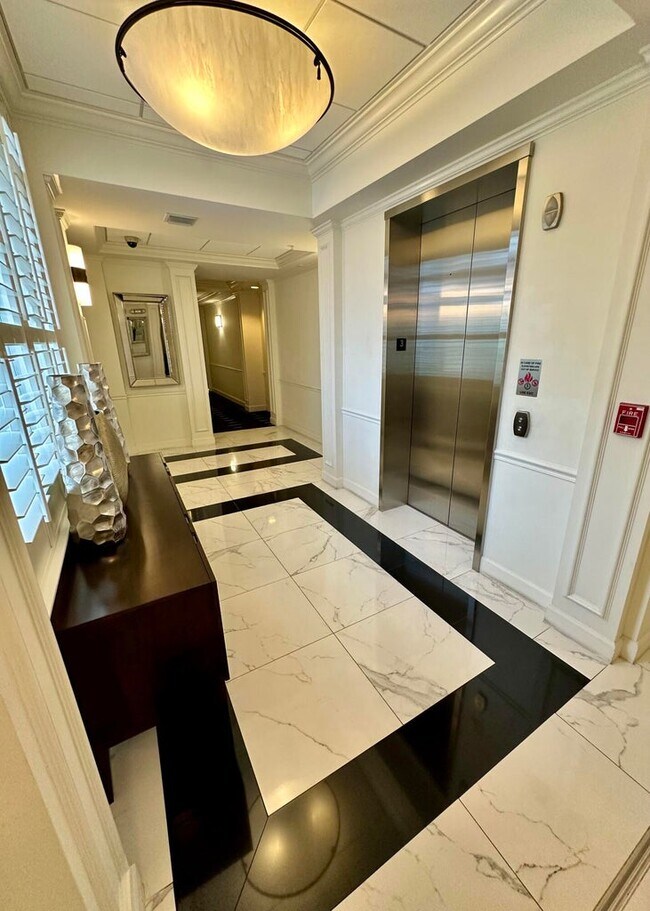 Photo - 200 NE 2nd Ave Townhome