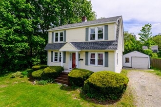 Building Photo - 800 Simonds Rd