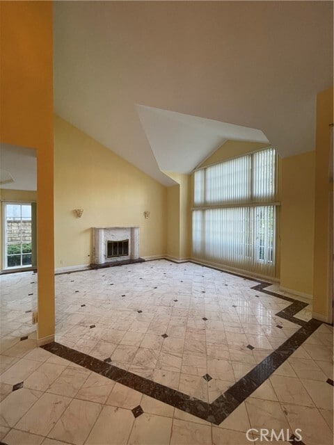 Foto del edificio - 18338 Charlton Ln