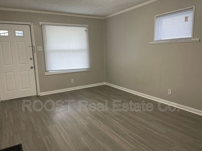 Building Photo - 1138 Lexington Ave