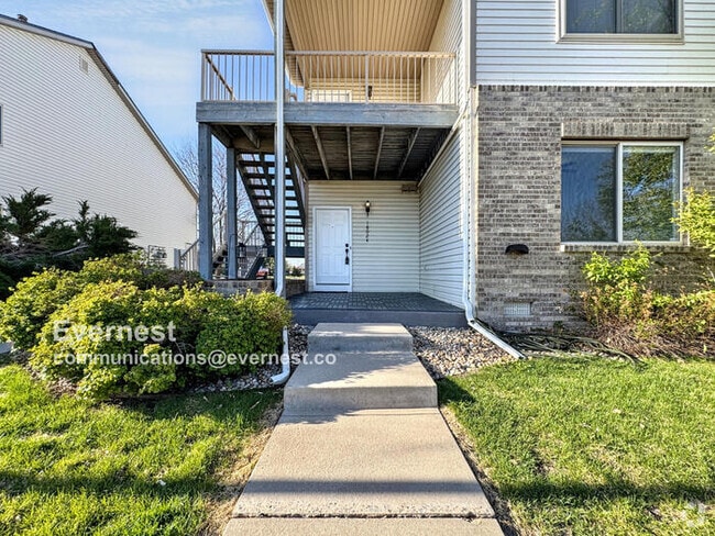 Building Photo - 18024 Becket Dr