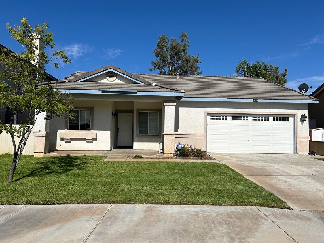 Primary Photo - 6062 Applecross Dr