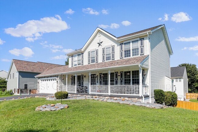 Building Photo - 77 Grassy Meadow Rd