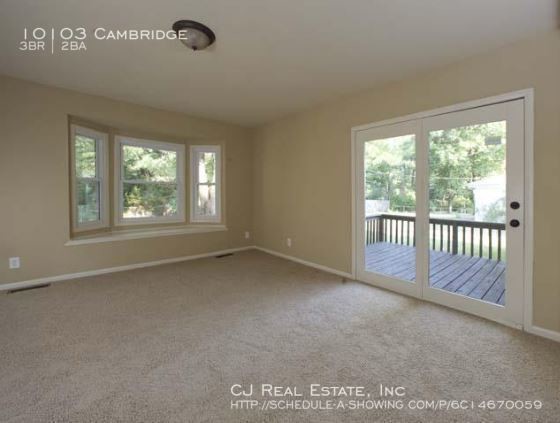 Foto del edificio - 10103 Cambridge Ave