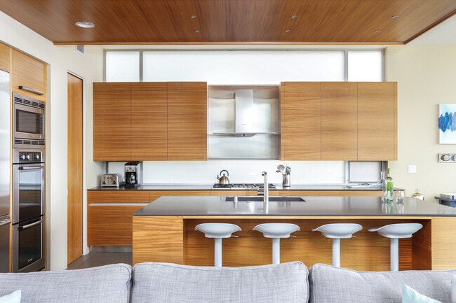 Foto del edificio - 1013 Mandalay Beach Rd