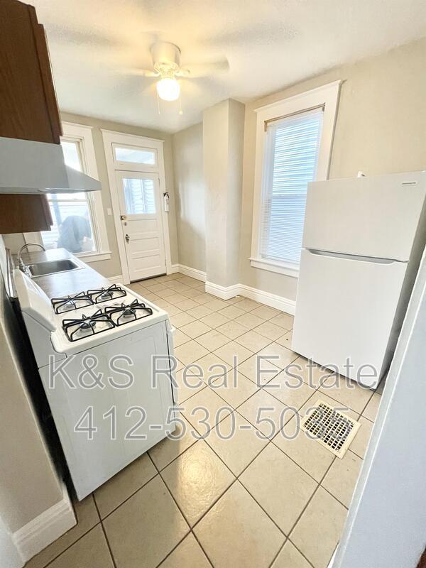 Foto del edificio - 901 Summit St