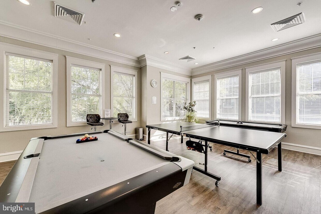 1625 International Dr Unit 218, McLean, VA 22102 Apartment for Rent