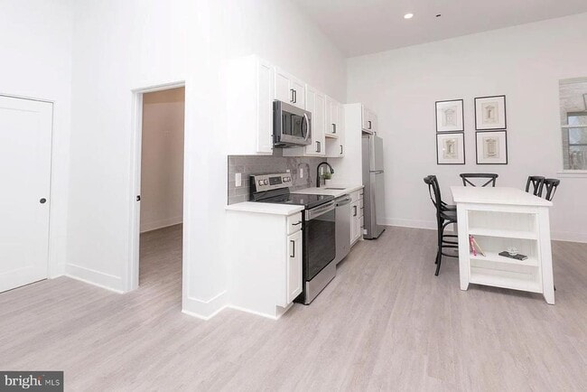 Foto del edificio - 211 St Paul St