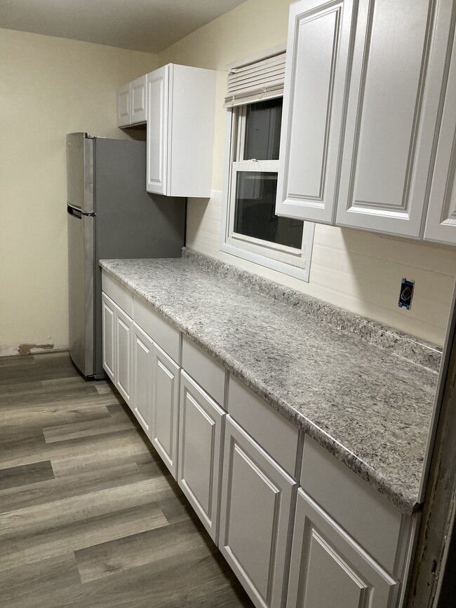 Building Photo - Kickapoo