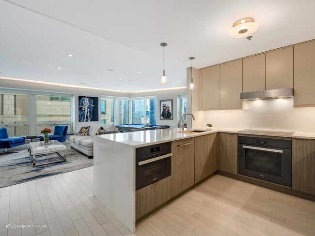 Foto del edificio - 57 E Delaware Pl