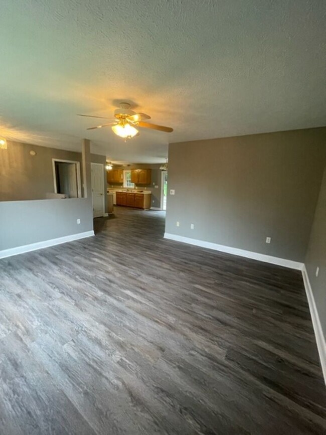Foto del edificio - 1125 Rock Haven Rd