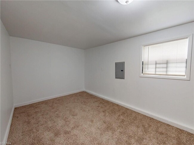 Foto del edificio - 17721 Rookwood Rd