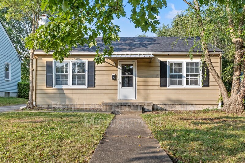 Primary Photo - 1617 Liberty Rd